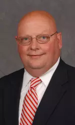 Greg Payne receives 2012 Knight-Pickard District Vii Award.