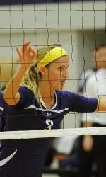 Leslie jacks recorded seven kills in a 3-0 loss at Central Arkansas Saturday afternoon.