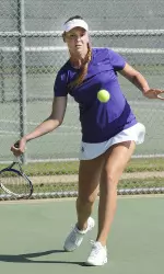 Kate Bugayenko beat Texas State's Katy Collins 7-6 (4), 4-6, 10-8.