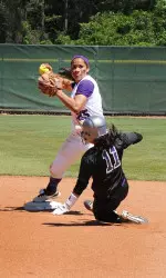 Elizabeth Arana had one of the Ladyajcks' three hits on Thursday.
