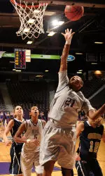 Daylyn Harris scored a team-high 16 points in SFA's loss to ORU.