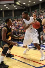 Antonio Bostic had 16 points in SFA's win over Southeastern Louisiana.