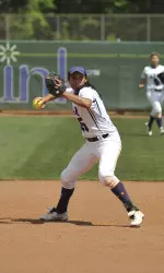 Elizabeth Arana had a combined four hits on Monday.