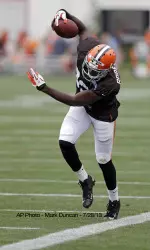 Cordell Roberson is one of three former 'Jacks trying to make an NFL roster. (AP Photo - Mark Duncan - 7/28/13)