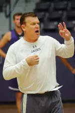 Head coach Brad Underwood and SFA held their first official practice on Sunday afternoon.