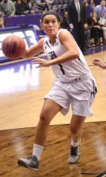 Senior Taylor Schippers ranks ninth in the nation in 3FG% (.667) through two games this year