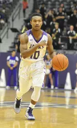 Junior Trey Pinkney recorded six assists in SFA's 90-76 win at Incarnate Word.