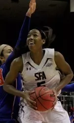 Porsha Roberts scored 22 points on 8-for-11 shooting on Saturday afternoon