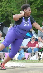 Jessica Spelling won the women's discus and got second in the shot put on Saturday at Rice