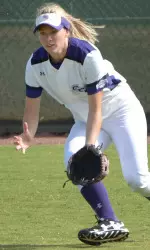 Senior Lindsay Campbell leads SFA with a .310 batting average in 2016