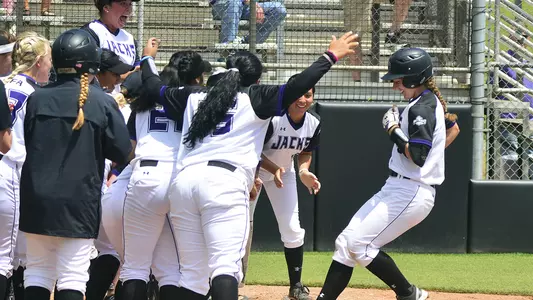 Amber_Landry_Home_Run_Trot_ACU