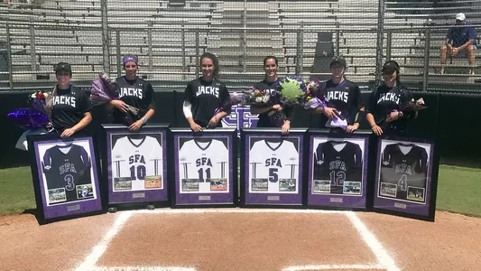 Softball_Senior_Day