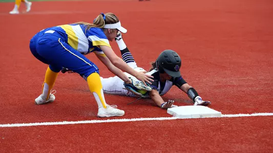 Autumn_Holloway_McNeese_Slide_SouthlandTourney