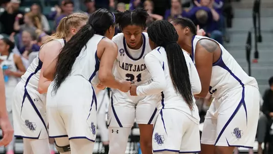 Huddle Pic