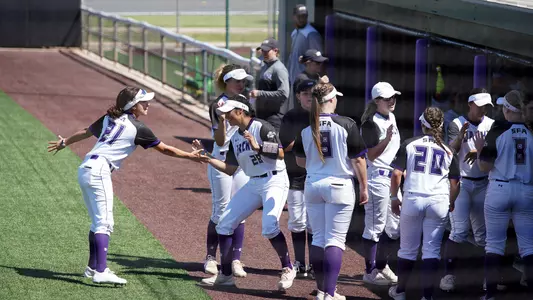 Marisa_Arriaga_Bryana_Novegil_Pre-game_ACU2019