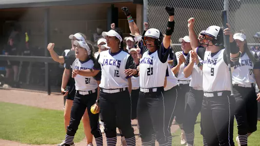 Corona_HomeRun_Celebration_NorthwesternState2019