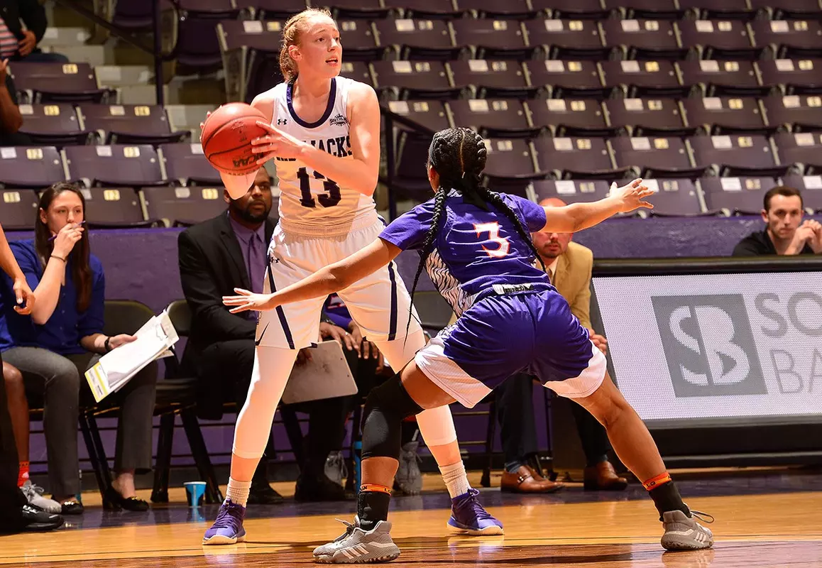 Stephanie Visscher -NSU
