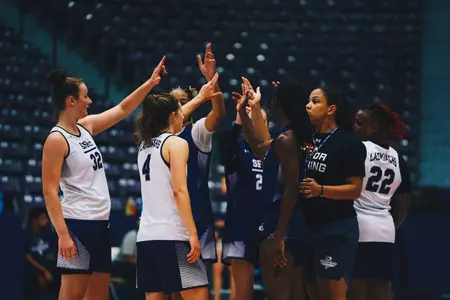 WBB Practice Huddle