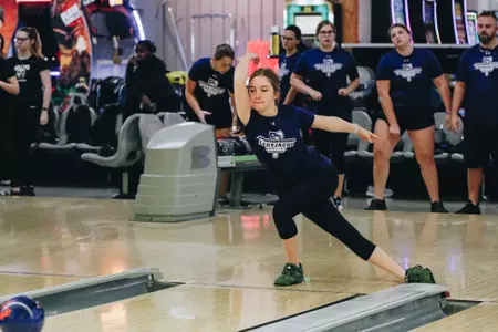 BOWLING
