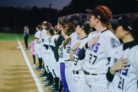 Softball vs Baylor Team