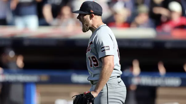 Will Vest save vs. Indians_AL Wild Card (9-30-25)
