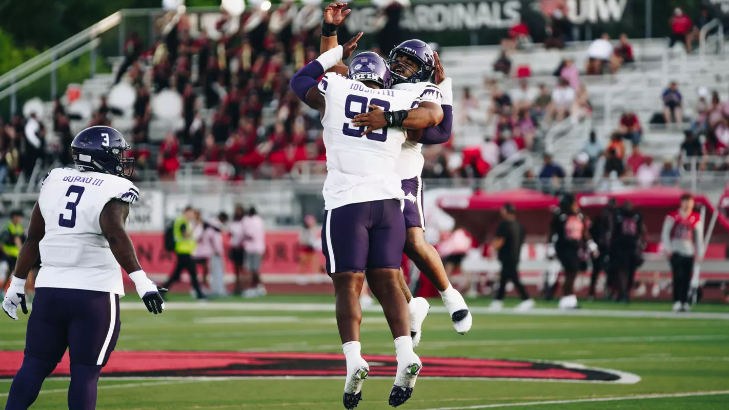 Defensive celly vs. UIW (10-4-25).png