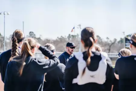 softball etamu preview