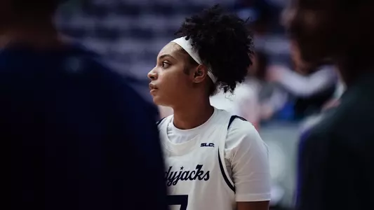 lydia cajuste warming up