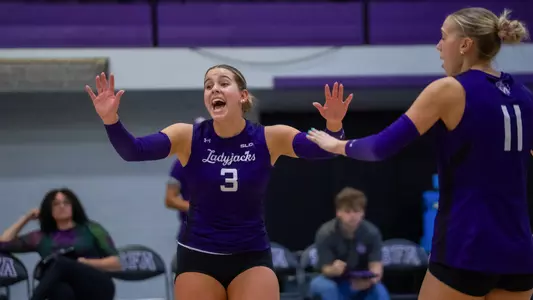 Madi Zorn celebrating after a point vs HCU (10.10.26)