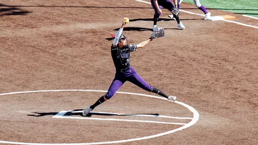 Crimson Bryant pitching at Tarleton