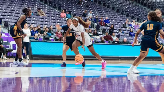 Kaylinn Kemp vs. ETAM (2-5-26)