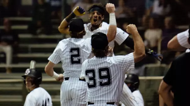 Rodric Black HR celebration vs. HCU (3-27-26)