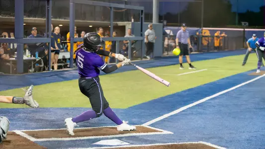 Adelyn Becerra 3-run homer at ETAMU (4-10-26)