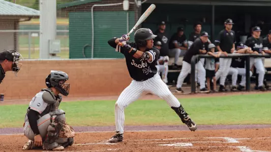 Julian Swift vs. UTRGV (4-12-26)