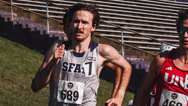 Riley Elliott at SLC Championships
