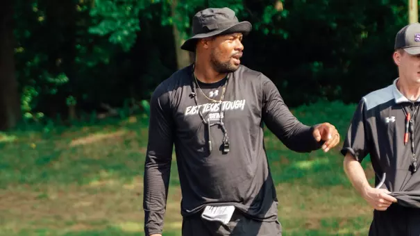 Jeff Richards at practice (8-5-26)