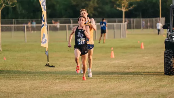 Lathan Lewter Running at McNeese Opener