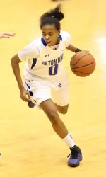 Daisha Simmons averaged 18.7 ppg last week and has scored in double figures in eight-straight games.