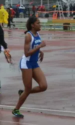 Freshman Holli Rolle kicked-off a 4x800m relay effort that was 2nd-fastest among 11 squads