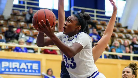 Donnaizha Fountain action shot