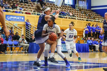 Donnaizha Fountain driving