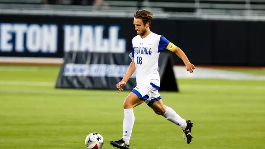 Lukas Pangonis action