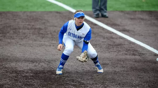 Baylee Allender softball