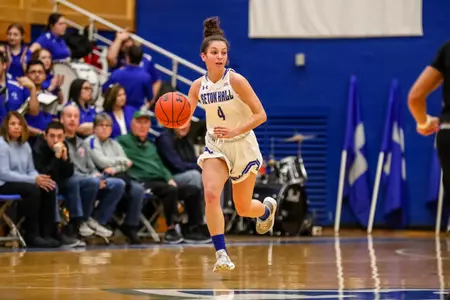 Kaity Healy basketball