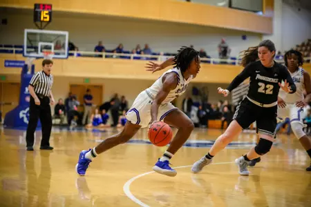 Shadeen Samuels action