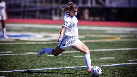 Laura Hooper vs CCSU