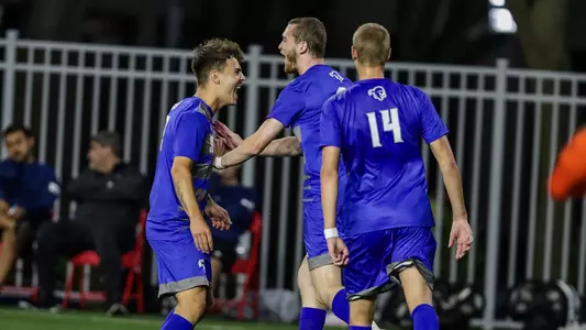 Men's Soccer Celebrates Sean Macleod goal at NJIT