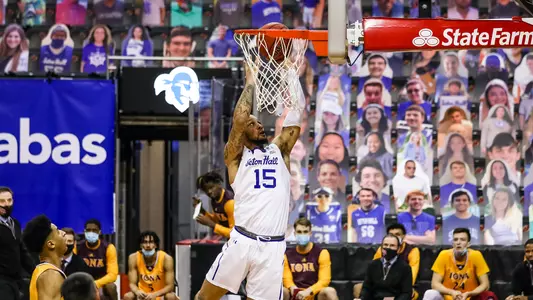Takal Molson vs. Iona