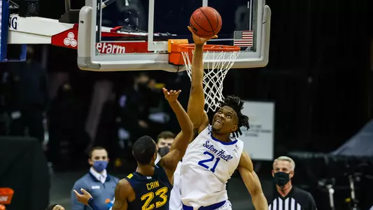 Ike Obiagu Block vs. Marquette