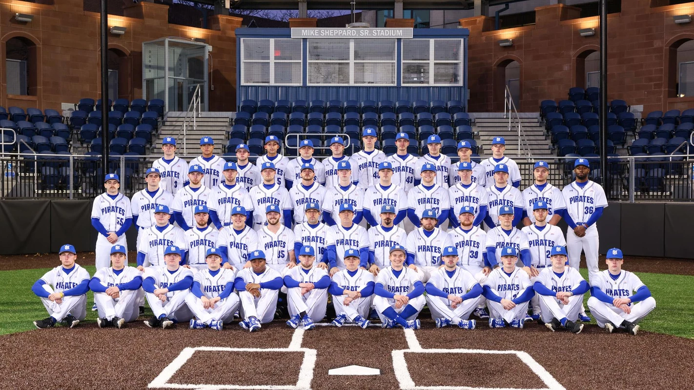 2021 baseball team photo